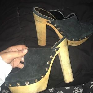 BEBE HEELS